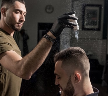 [ES] Popular cosmetics for hair styling